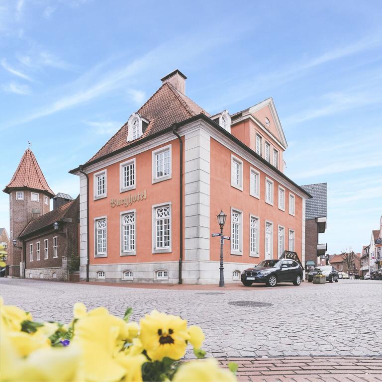 Burghotel Haseluenne Exterior photo