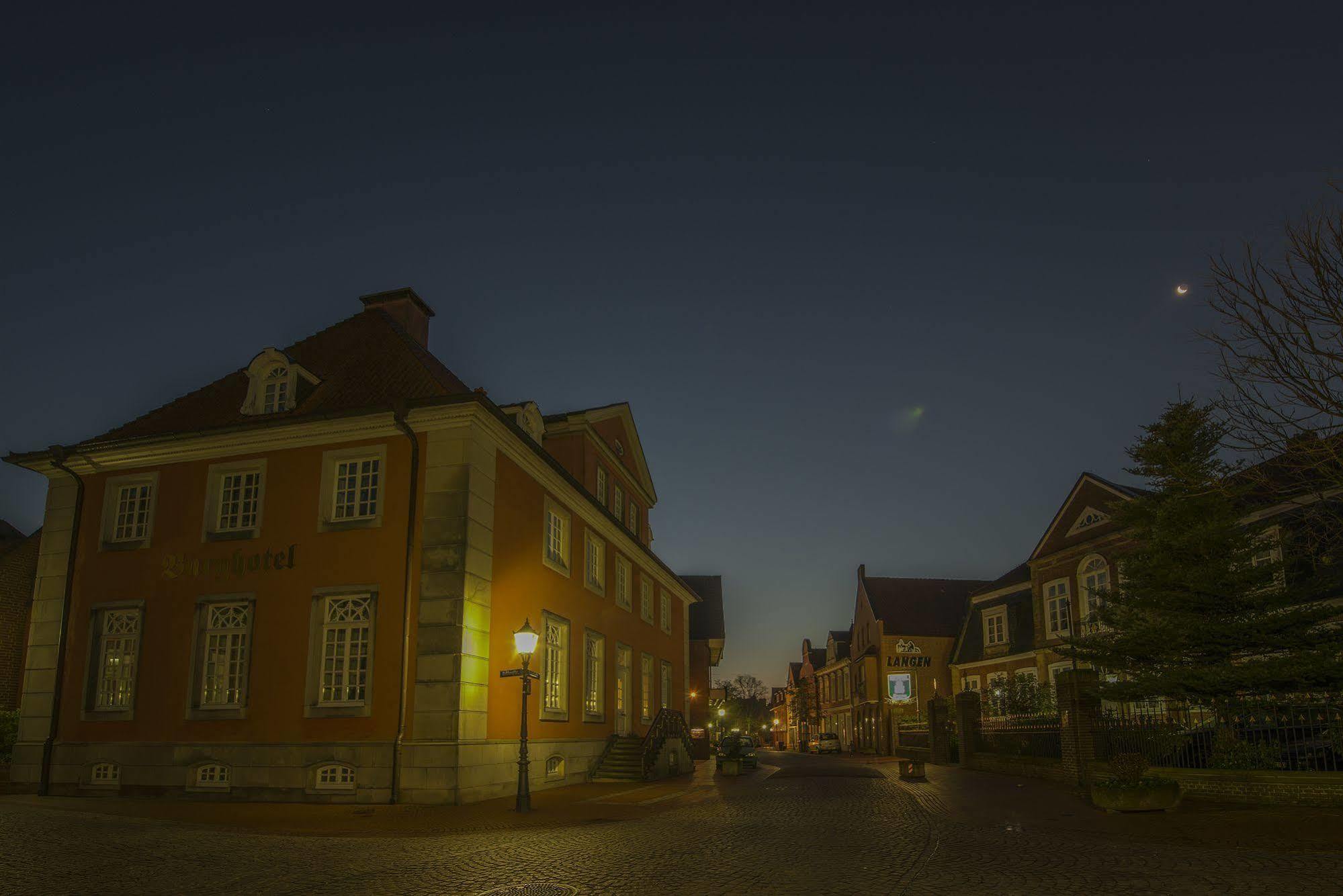 Burghotel Haseluenne Exterior photo